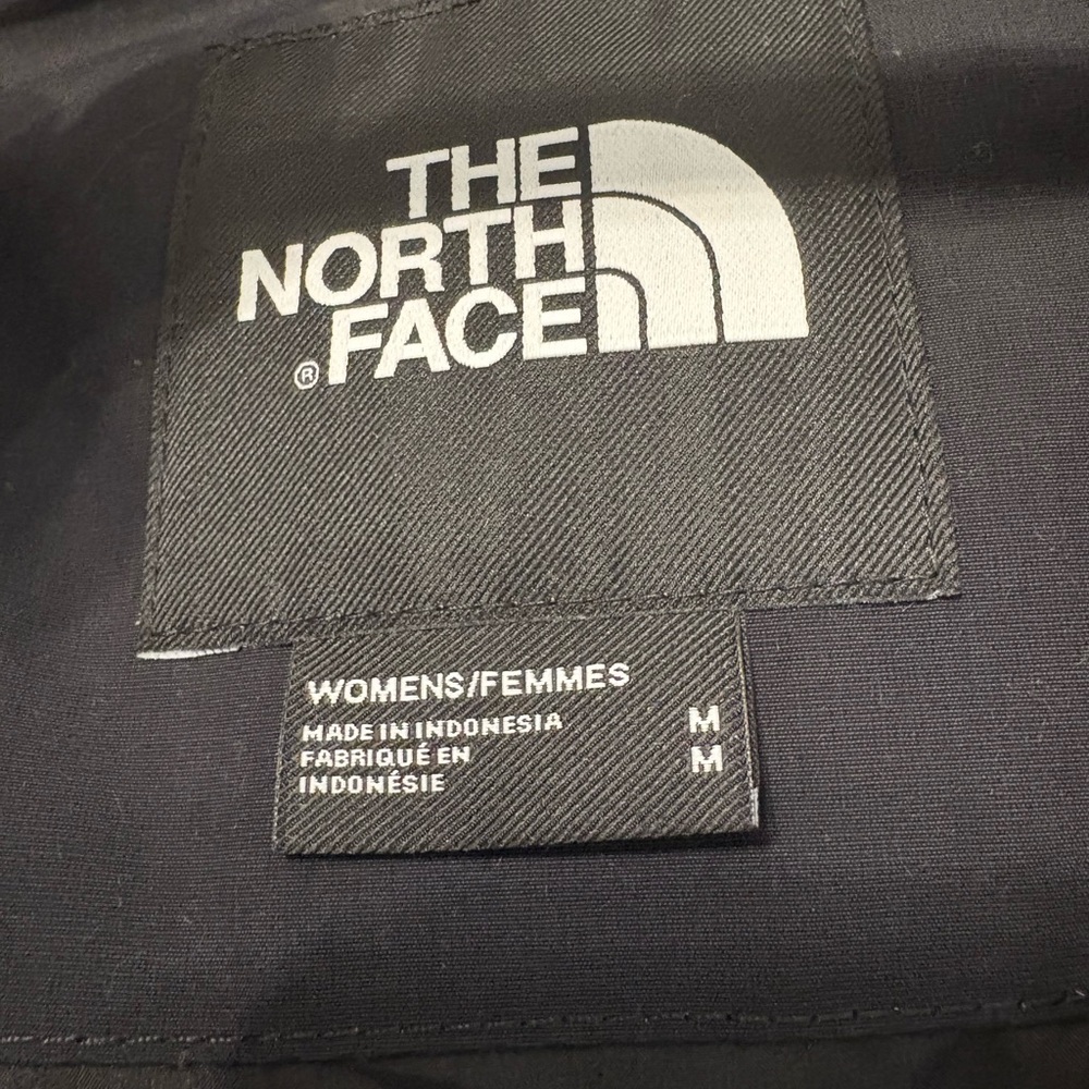 The North Face W Artic Parka TNF Blak Jacket with White Logo - Picture 5 of 10